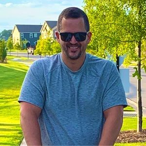 Meet your Posher, Jason